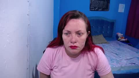 Carolinhe  online show from February 14, 2026, 9:06 am