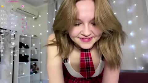 Snapshot of carollkaps chatting on January 14, 2026, 1:06 pm Carol online show from January 14, 2026, 1:06 pm