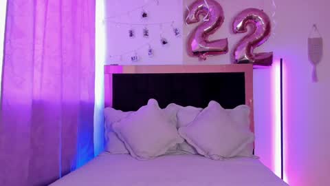 Caro  online show from January 23, 2025, 8:02 pm