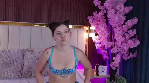 carrie online show from June 3, 2026, 8:25 pm