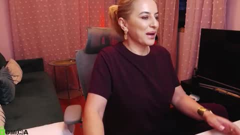 Carrie online show from November 13, 2025, 4:55 am