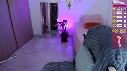 Snapshot of carriexwood chatting on December 28, 2024, 4:30 pm Nia  online show from December 28, 2024, 4:30 pm