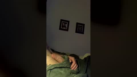 carsonesk90 online show from April 10, 2026, 6:51 am