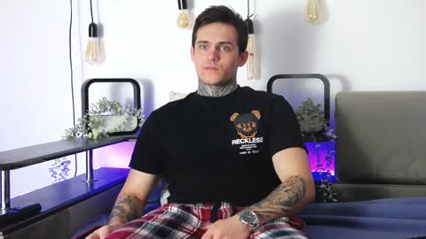 Carter online show from February 3, 2025, 7:40 am