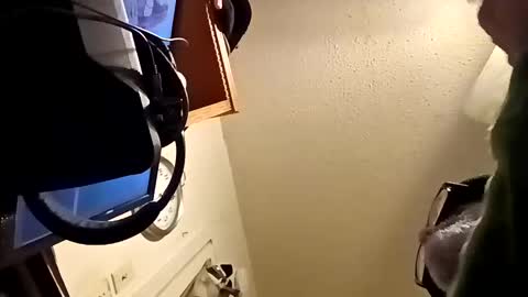 caryb online show from February 11, 2025, 6:01 pm