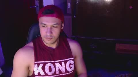 Snapshot of casas_oom chatting on February 15, 2025, 4:03 am      online show from February 15, 2025, 4:03 am