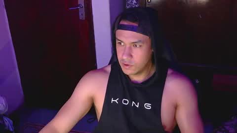 Snapshot of casas_oom chatting on March 1, 2025, 4:58 am      online show from March 1, 2025, 4:58 am