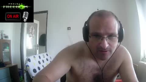 Snapshot of cascadacek chatting on May 1, 2026, 12:21 pm CASCADACEK online show from May 1, 2026, 12:21 pm