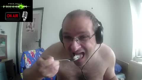 Snapshot of cascadacek chatting on May 17, 2026, 12:23 pm CASCADACEK online show from May 17, 2026, 12:23 pm
