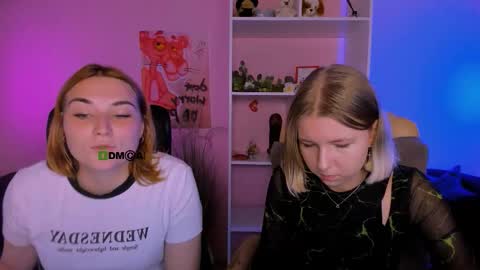 casey_meow_ online show from September 24, 2025, 5:44 am