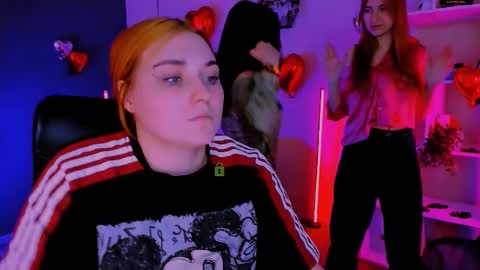 casey_meow_ online show from March 5, 2026, 9:49 am