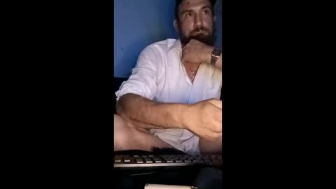 Snapshot of caseyjmcd22 chatting on April 2, 2026, 10:02 am okiedadd online show from April 2, 2026, 10:02 am