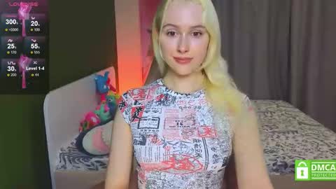 Snapshot of caseylabow chatting on February 1, 2026, 4:33 am My name is Casey... Nice to meet you I will be happy to have funthumbs up please its important online show from February 1, 2026, 4:33 am