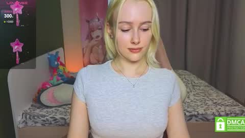 Snapshot of caseylabow chatting on February 24, 2026, 6:33 am My name is Casey... Nice to meet you I will be happy to have funthumbs up please its important online show from February 24, 2026, 6:33 am