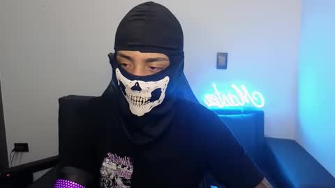 cash_master777 online show from February 14, 2026, 11:23 pm