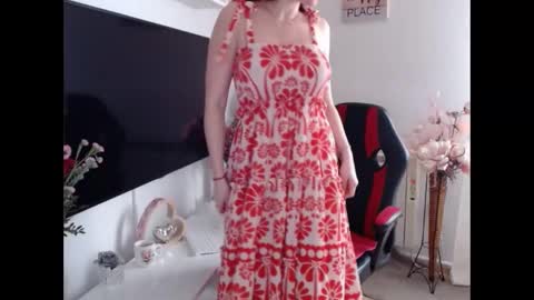 Snapshot of casperlove69 chatting on February 10, 2025, 10:31 am Alice online show from February 10, 2025, 10:31 am