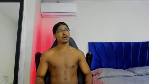 Snapshot of cassian_gold chatting on January 7, 2026, 4:37 am CASSIAN GOLD online show from January 7, 2026, 4:37 am