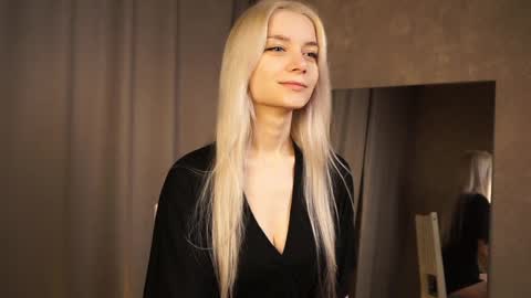 Cassie online show from January 31, 2025, 2:17 pm