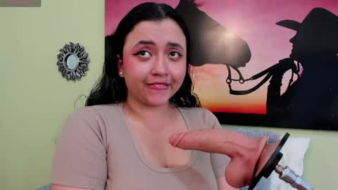 Snapshot of cassie_ibarra_ chatting on April 28, 2026, 7:19 pm Cassie online show from April 28, 2026, 7:19 pm