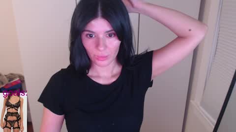 Snapshot of cassiealvarez chatting on October 1, 2025, 3:56 am cassiealvarez online show from October 1, 2025, 3:56 am