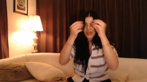 Snapshot of cassiealvarez chatting on June 19, 2026, 1:32 am cassiealvarez online show from June 19, 2026, 1:32 am