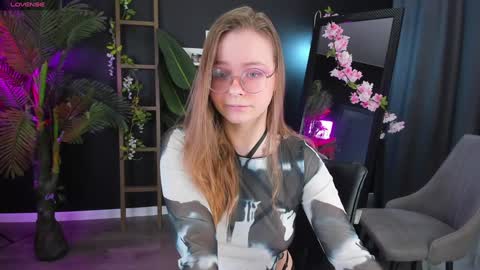 Snapshot of cassiecool chatting on January 25, 2025, 9:57 pm assie online show from January 25, 2025, 9:57 pm