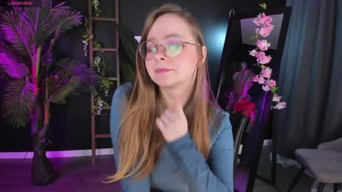 Snapshot of cassiecool chatting on January 26, 2025, 8:45 pm assie online show from January 26, 2025, 8:45 pm