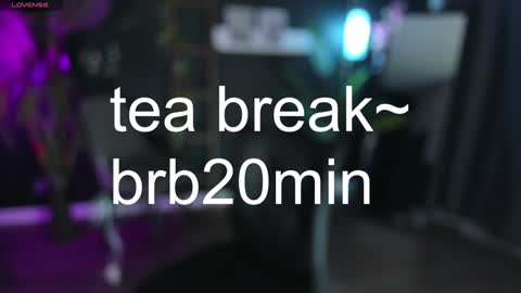 Snapshot of cassiecool chatting on February 6, 2025, 2:55 am assie online show from February 6, 2025, 2:55 am