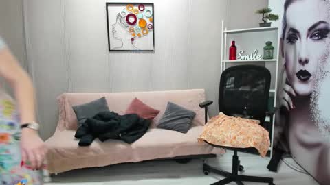 CassieJonas online show from December 22, 2025, 4:20 am