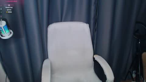 Cassie online show from February 20, 2025, 3:41 pm