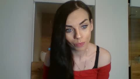 Cassie online show from December 15, 2025, 7:12 am