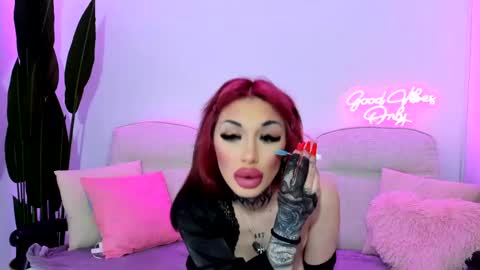 Snapshot of cassy_foxy chatting on May 12, 2026, 6:32 am cassy_foxy online show from May 12, 2026, 6:32 am