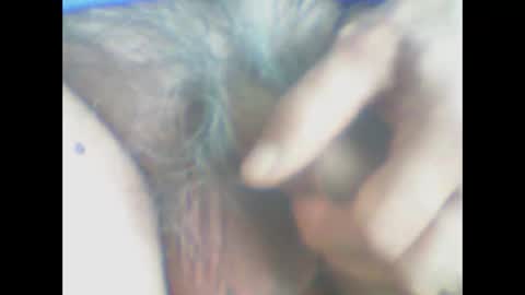 Snapshot of castells chatting on April 19, 2026, 3:55 pm castells online show from April 19, 2026, 3:55 pm