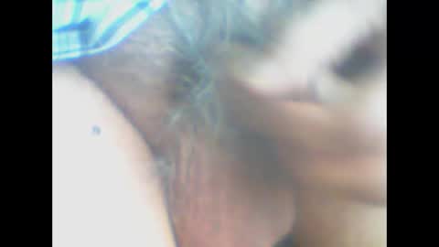 Snapshot of castells chatting on April 28, 2026, 4:12 pm castells online show from April 28, 2026, 4:12 pm