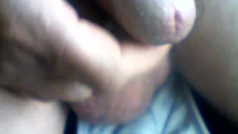 Snapshot of castells chatting on July 10, 2026, 3:47 pm castells online show from July 10, 2026, 3:47 pm