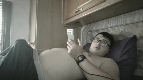 Snapshot of castortroyyyyy chatting on January 29, 2025, 10:01 pm Castor troyyyyy online show from January 29, 2025, 10:01 pm