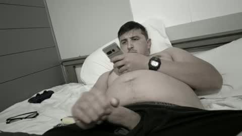 Snapshot of castortroyyyyy chatting on March 5, 2025, 3:51 pm Castor troyyyyy online show from March 5, 2025, 3:51 pm