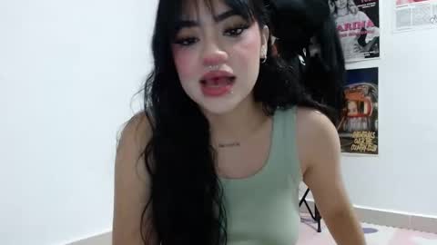 Mila online show from October 24, 2025, 3:36 am