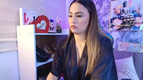 Snapshot of cata_alvarezz chatting on May 1, 2026, 5:06 pm catalina online show from May 1, 2026, 5:06 pm