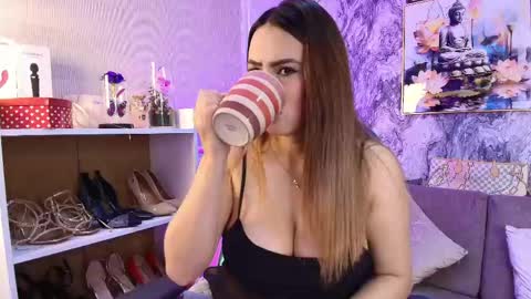 Snapshot of cata_alvarezz chatting on May 10, 2026, 12:10 pm catalina online show from May 10, 2026, 12:10 pm