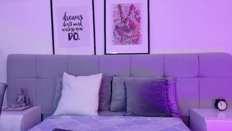 Snapshot of cata_alvarezz chatting on May 22, 2026, 7:19 pm catalina online show from May 22, 2026, 7:19 pm