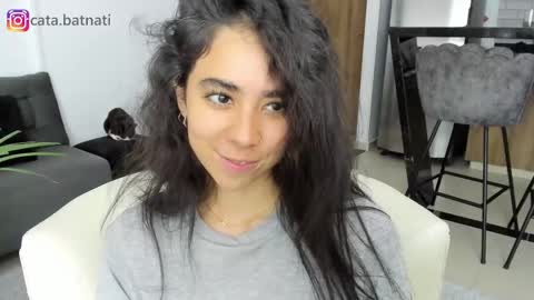 Catalina online show from February 20, 2025, 10:59 pm