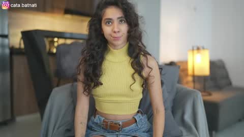 Catalina online show from April 15, 2026, 2:35 pm