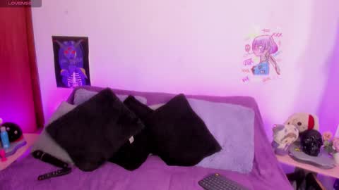 Cata green model independient online show from February 12, 2026, 8:15 pm