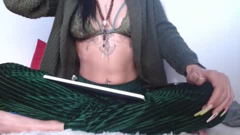 cata_sexy2410 online show from March 8, 2025, 12:33 am