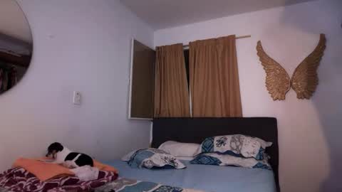 catalyna fitness  online show from April 23, 2026, 3:08 am