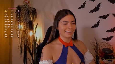 MACARENA online show from October 25, 2025, 8:36 pm