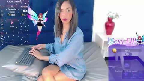 Snapshot of catalella_ar chatting on March 4, 2025, 3:22 am Queen Catalella online show from March 4, 2025, 3:22 am