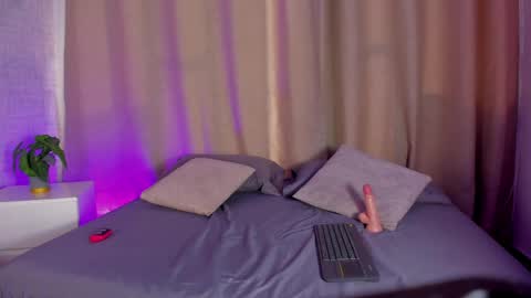 catalella_rouse online show from March 31, 2026, 9:15 pm