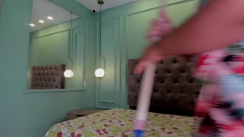 Cataleya online show from February 28, 2025, 1:15 am